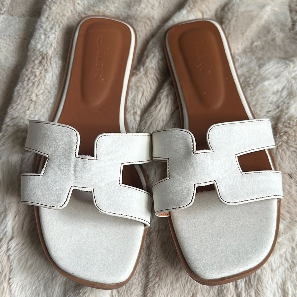 White Sandals size 40